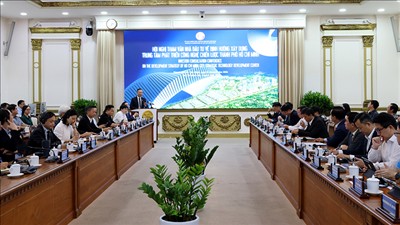 TPHCM tham vấn nhà đầu tư về xây dựng Trung tâm phát triển công nghệ chiến lược