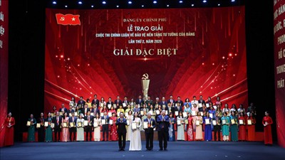Nghị quyết của Bộ Chính trị về Chiến lược công tác tư tưởng trong bối cảnh mới
