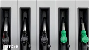 Chi phí năng lượng toàn cầu tăng 330 tỷ USD do cuộc khủng hoảng Trung Đông