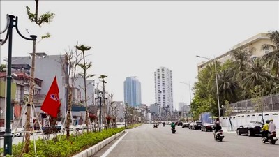 Bắc Bộ và Trung Bộ nắng nóng, Nam Bộ có mưa dông vài nơi