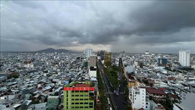 Mưa lớn tiếp diễn tại Bắc Bộ và Trung Bộ, Nam Bộ mưa dông vài nơi