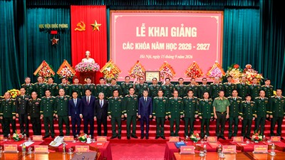 Thủ tướng: Phải chuẩn bị khả năng ứng phó với những tình huống chưa có tiền lệ về quân sự - quốc phòng