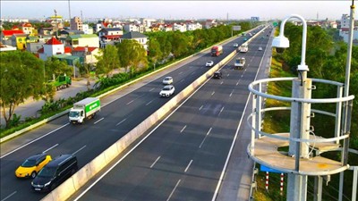 Sớm ban hành Nghị quyết triển khai Đề án Trung tâm dữ liệu, điều hành giao thông
